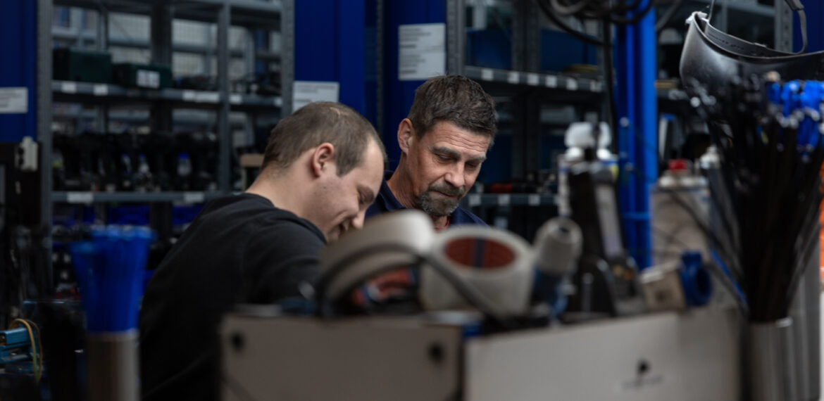 Foto van twee werknemers